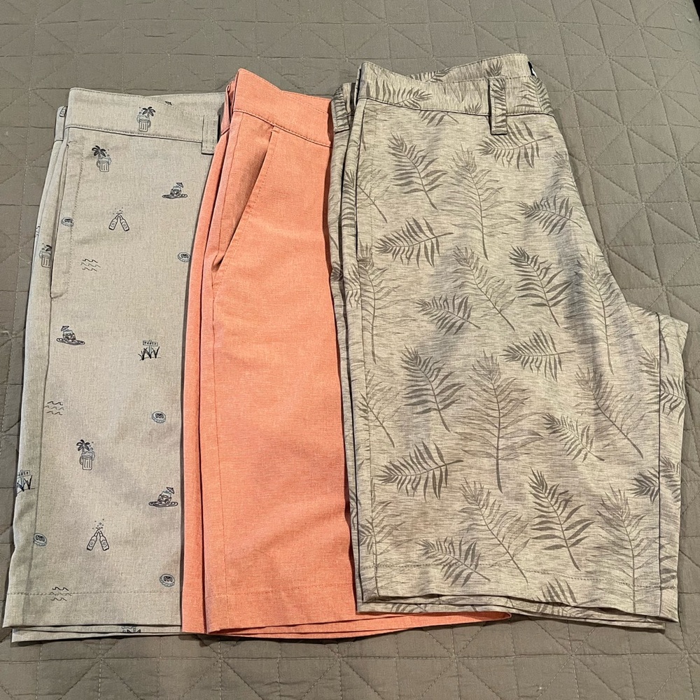 TRAVISMathew Golf Shorts (3) Pairs Size 33 Excellent Cindition Smoke Free Home